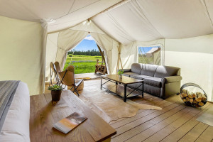 Under Canvas West Yellowstone | Luxury Tents